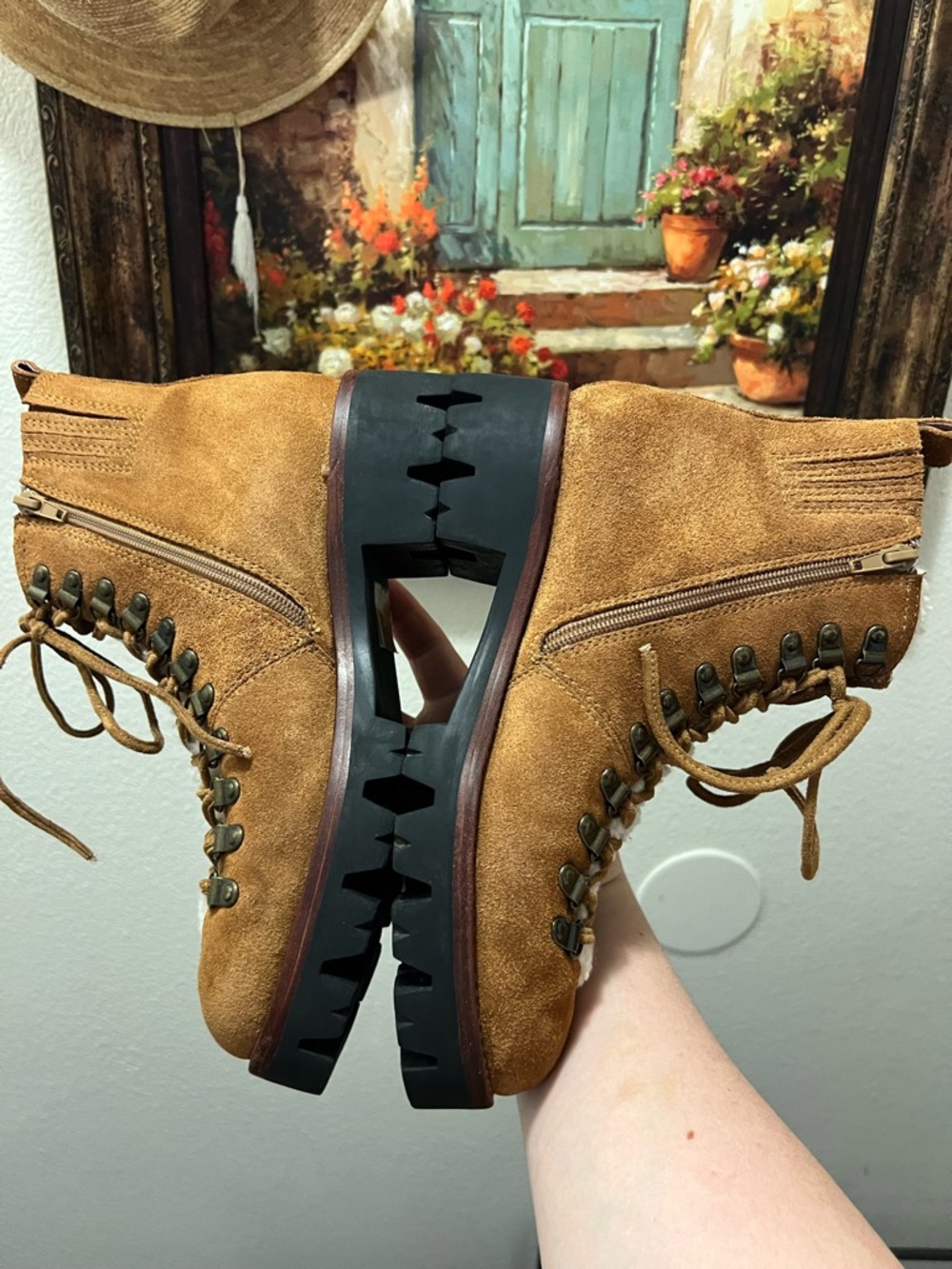 Jeffrey Campbell Sherpa Tongue hiking Lace up boots - Picture 11 of 16